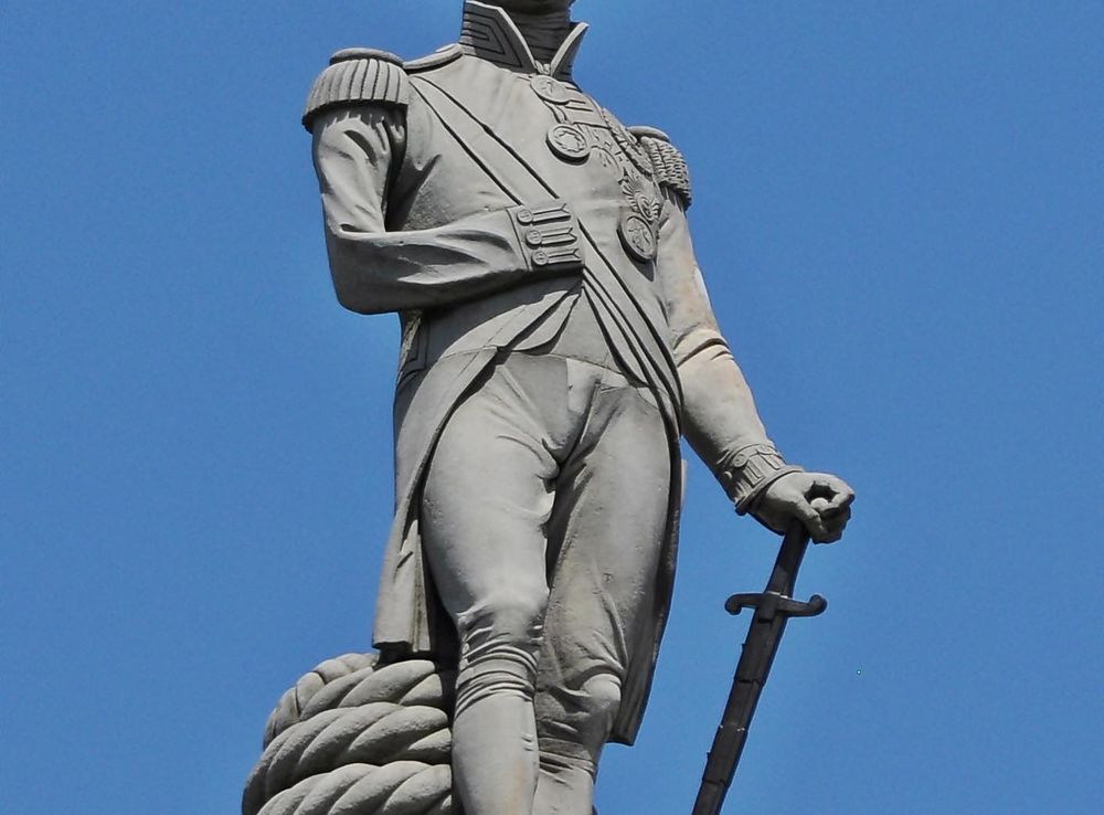 File:Admiral Horatio Nelson, Nelson's Column, Trafalgar Square, London.JPG  - Wikimedia Commons