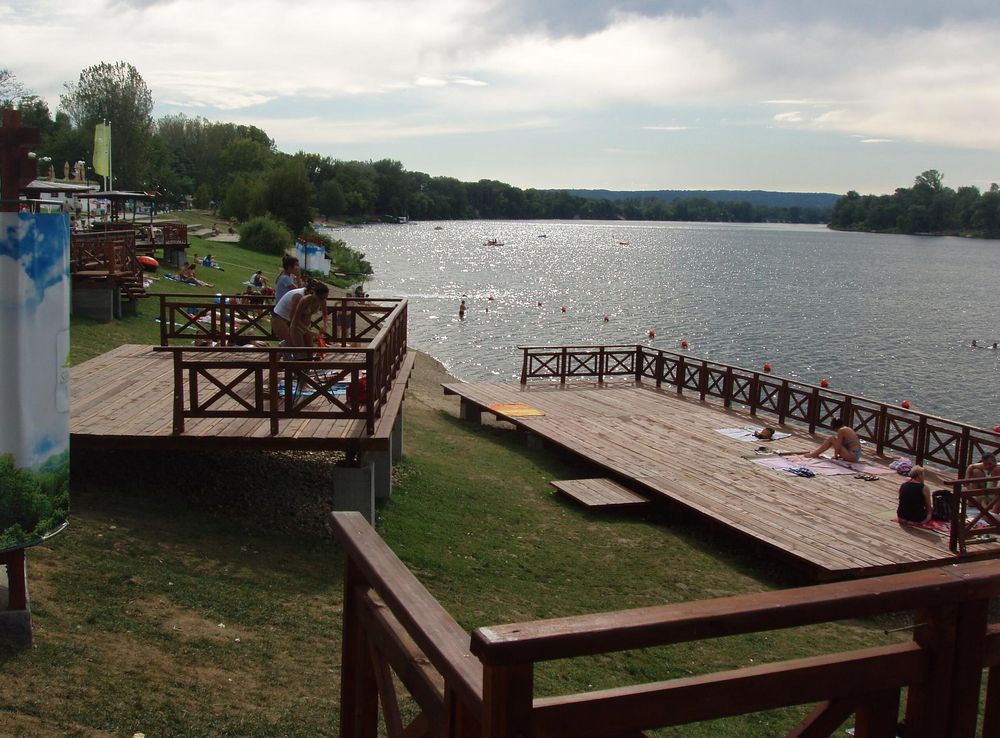 File:Silver Lake - Srebrno jezero 1.JPG - Wikipedia
