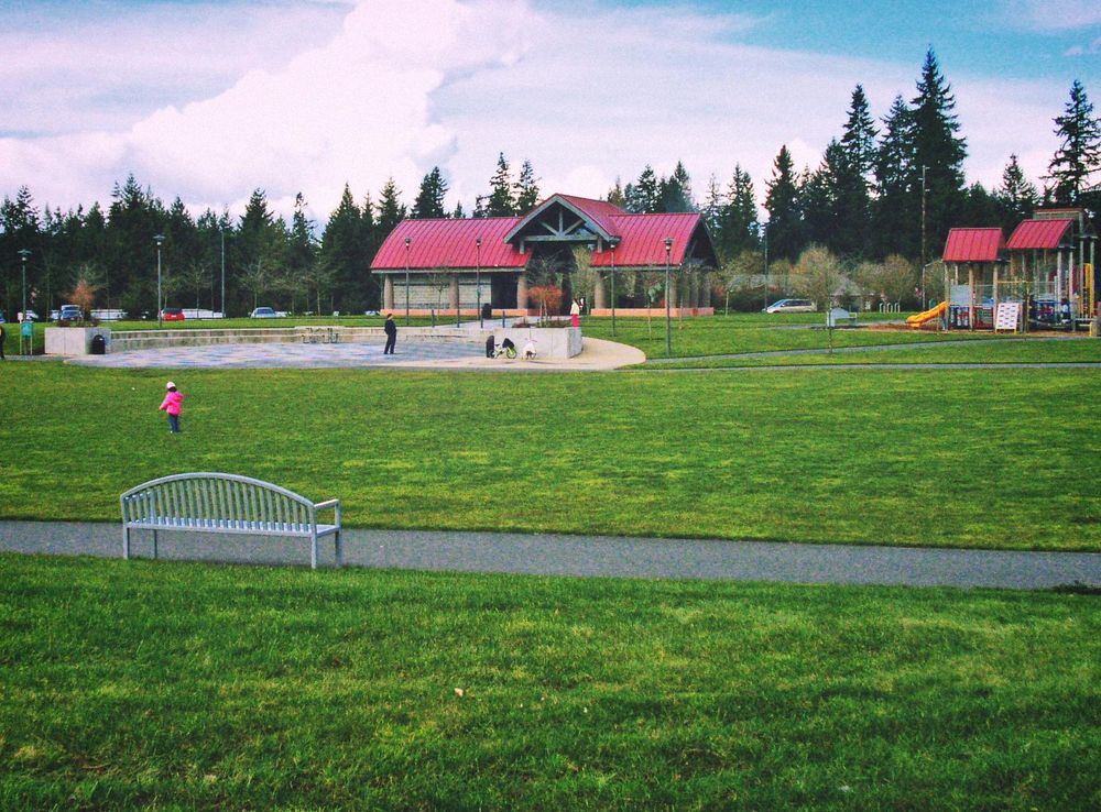 File:Bellevue, WA — Crossroads Park — 03.jpg - Wikimedia Commons