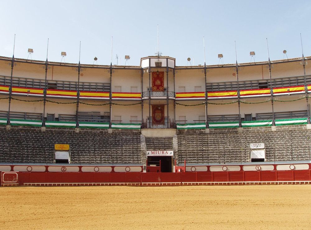 File:Plaza de Toros de El Puerto de Santa María 4.JPG - Wikimedia Commons