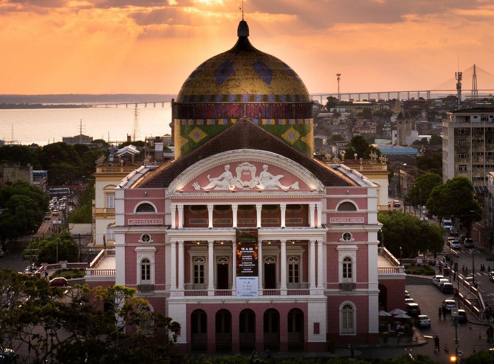 Ficheiro:Amazon Theatre in Manaus.jpg – Wikipédia, a enciclopédia livre