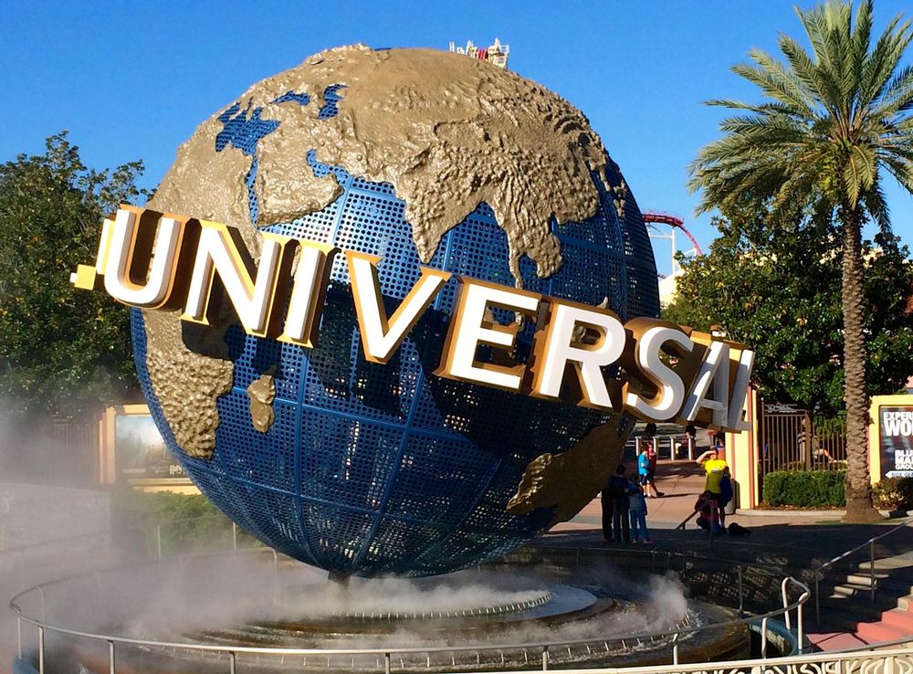 File:Universal Orlando (15381042583).jpg - Wikimedia Commons