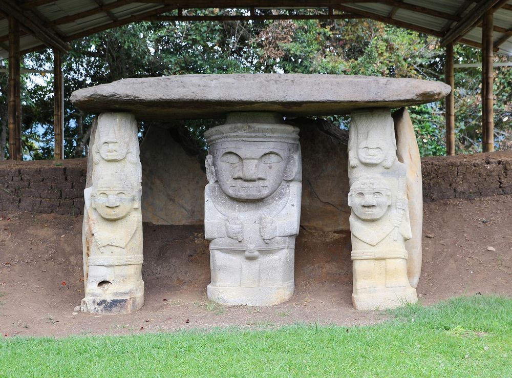 File:Parque Arqueológico de San Agustín-Mesita A 06.jpg - Wikipedia