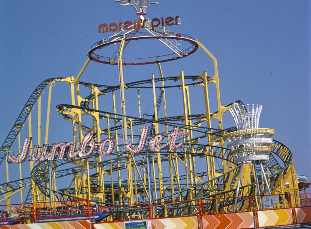 File:Jumbo Jet Moreys Piers.jpg - Wikimedia Commons