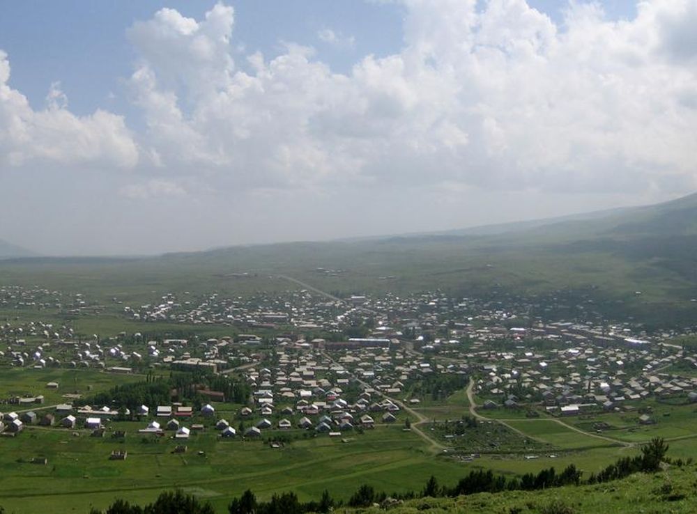 Файл:Aparan Panorama3.jpg — Википедия