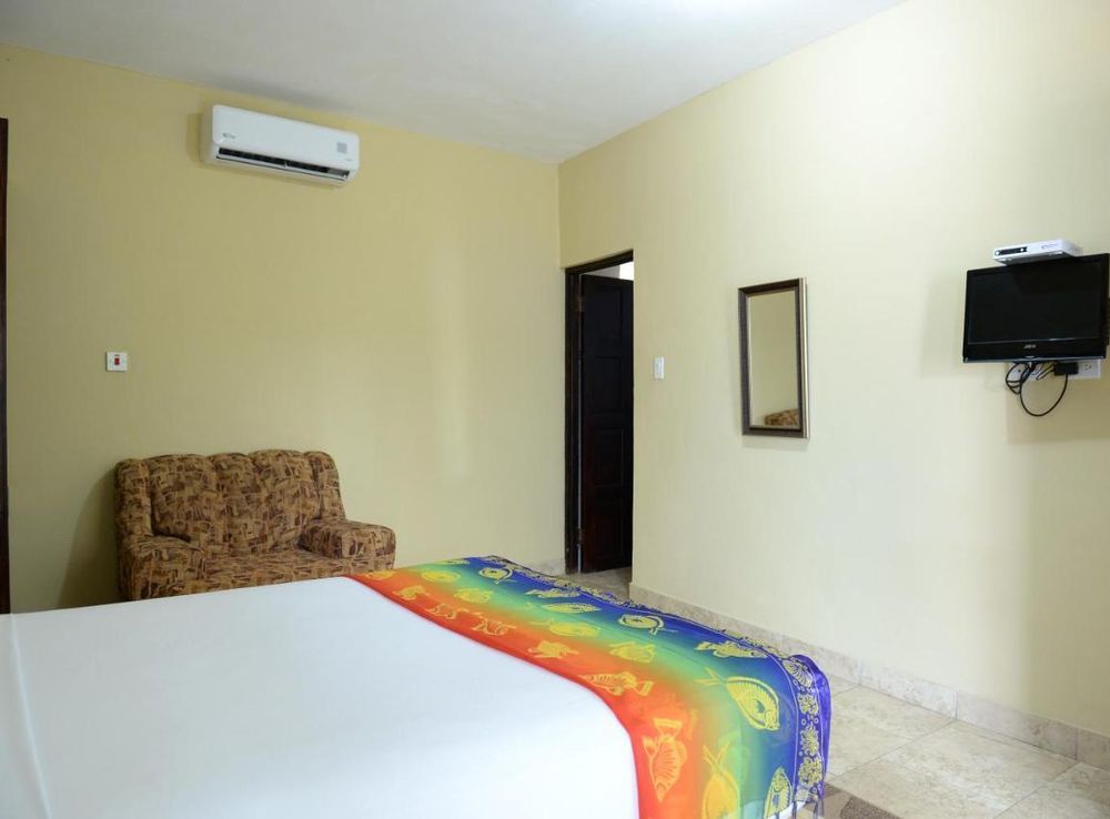 Citadel Rosehall Montego Bay: 3 star Hotel with a Minimum Price 14130JMD|  UPDATED FOR 2024 | jamaica-travel-vacation.com