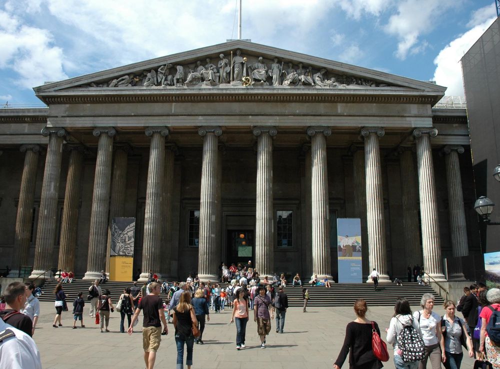 File:British Museum Facade.JPG - Wikimedia Commons
