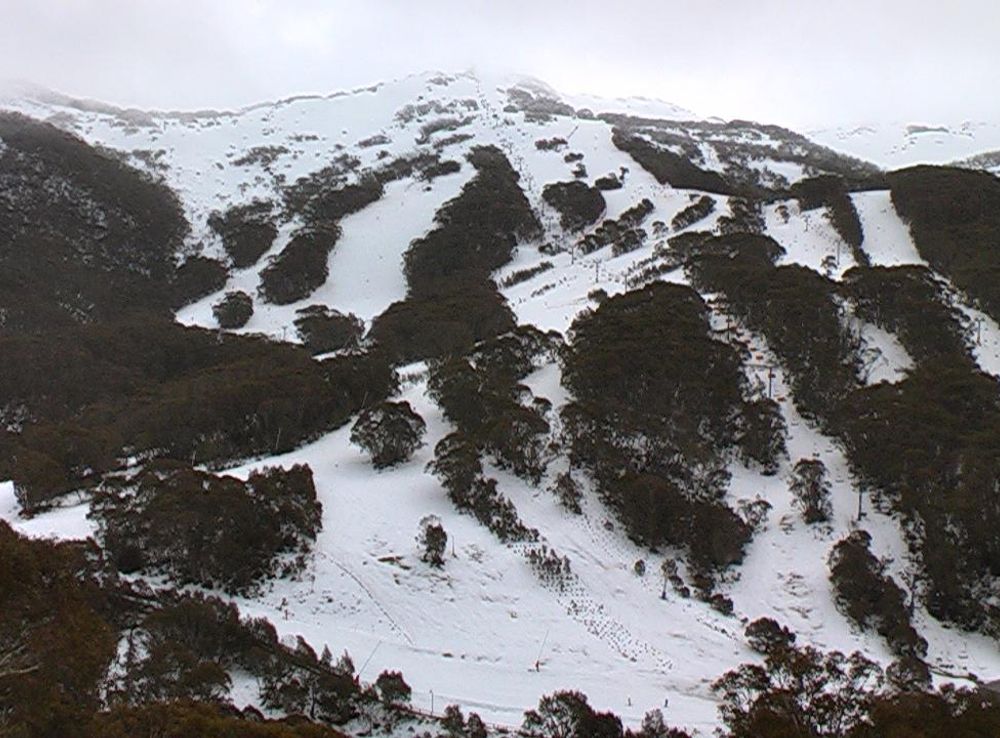 File:Thredbo July 2011.jpg - Wikimedia Commons