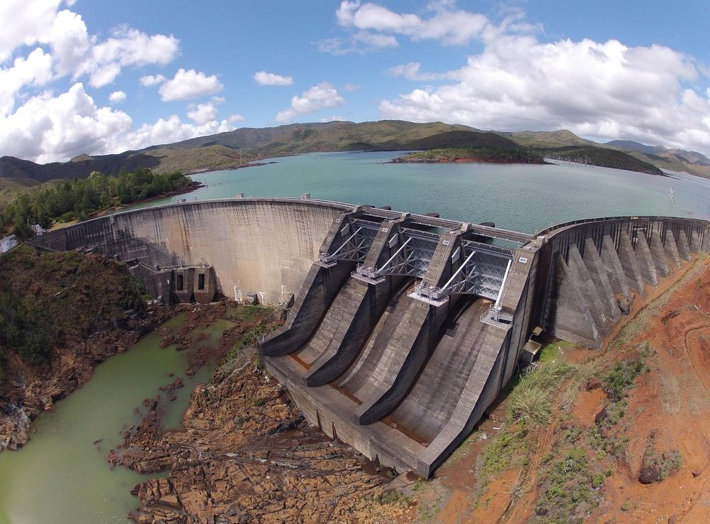 File:Barrage de Yaté, Nouvelle calédonie 04.JPG - Wikimedia Commons
