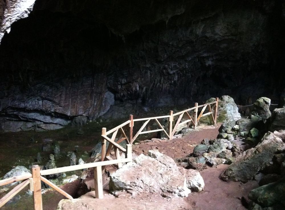 Dosya:Nimara Cave 09.JPG - Vikipedi