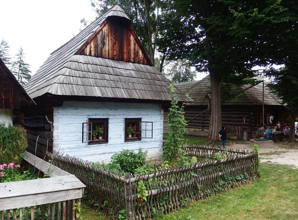 File:Martin, Múzeum slovenskej dediny (06).jpg - Wikimedia Commons