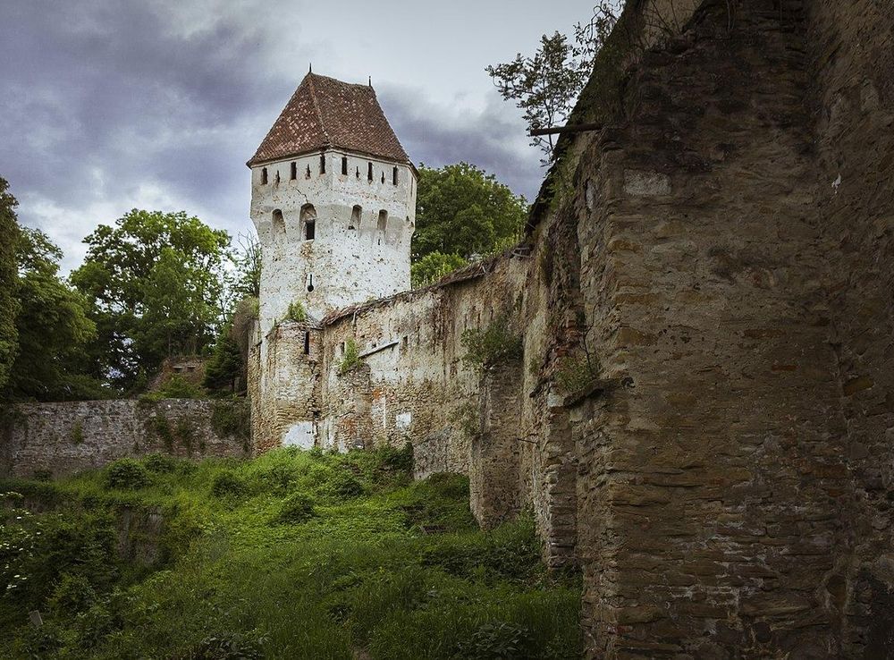 File:Turnul Cositorarilor Sighisoara.jpg - Wikimedia Commons