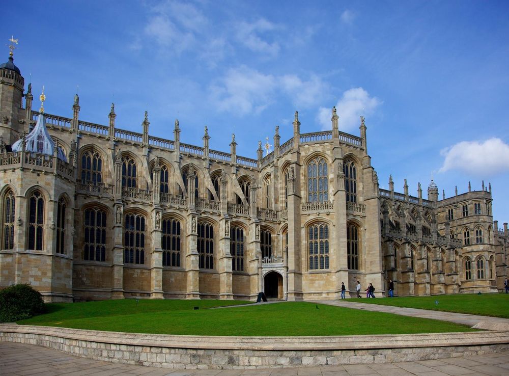 File:St. Georges Chapel, Windsor Castle (2).jpg - Wikimedia Commons