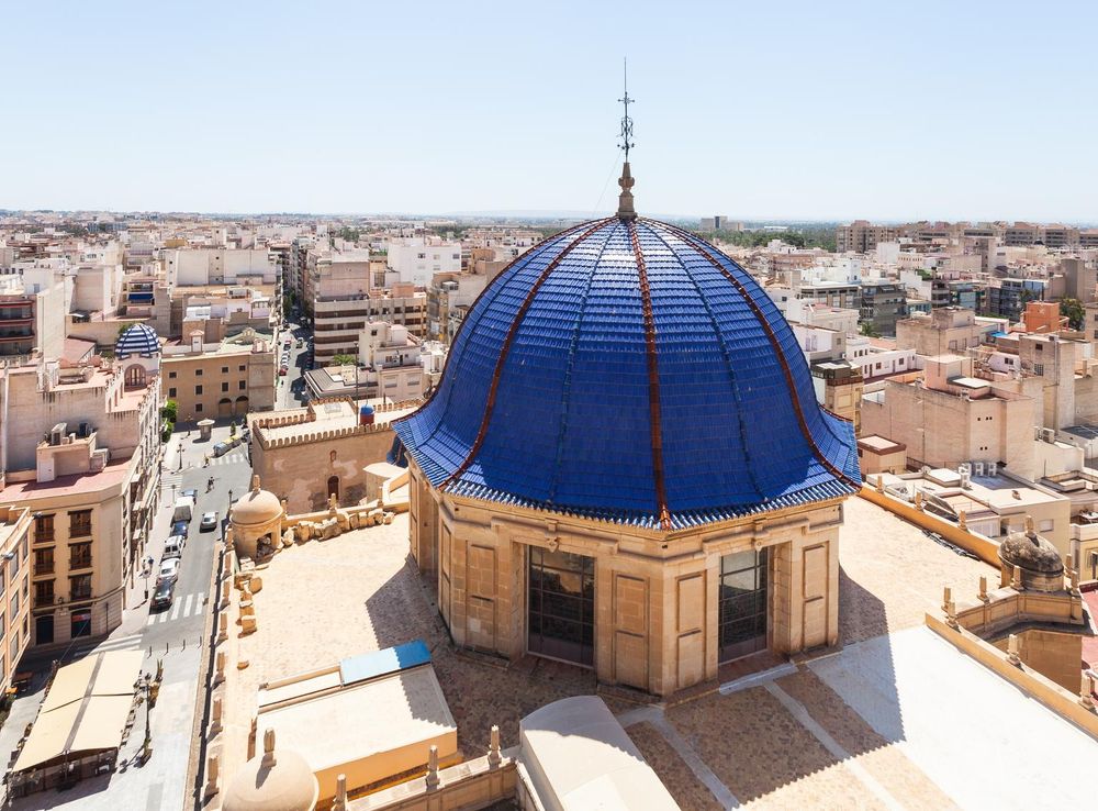 File:Basílica de Santa María, Elche, España, 2014-07-05, DD 10.JPG -  Wikimedia Commons