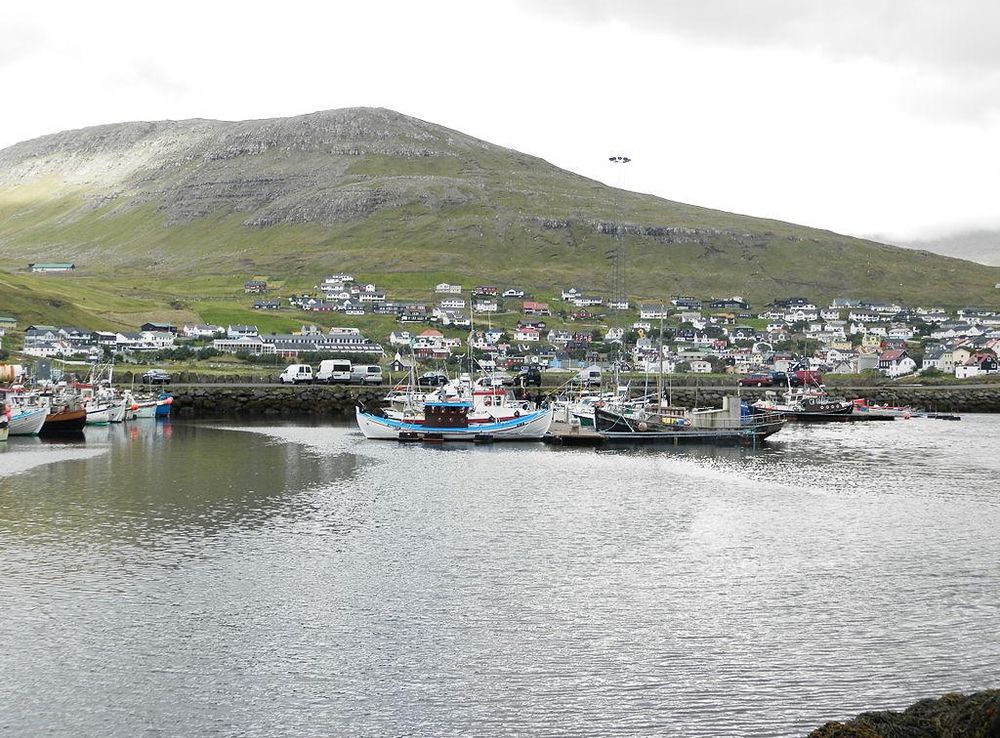 File:The Boat Harbour of Sorvagur.JPG - Wikipedia