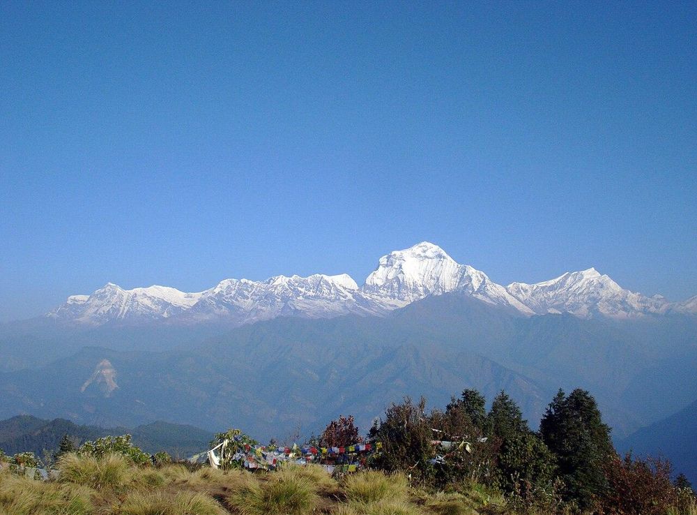 File:Dhaulagiri mountain seen from Poon Hill.JPG - Wikimedia Commons