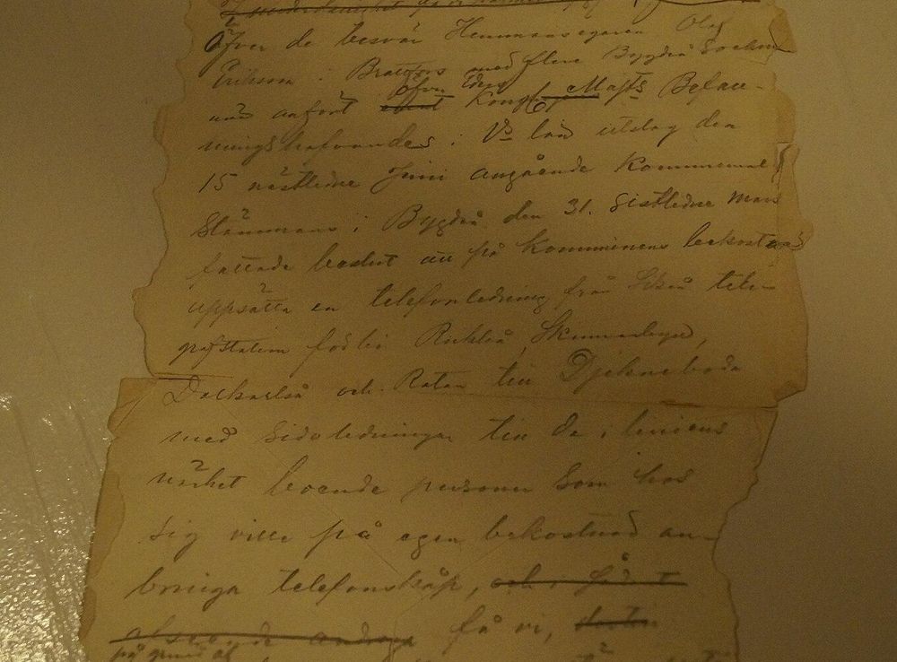File:Ratan requesting electricity in 1895 01.JPG - Wikimedia Commons