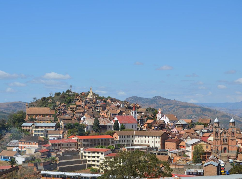 File:Vue globale de la ville Fianarantsoa 2.jpg - Wikimedia Commons