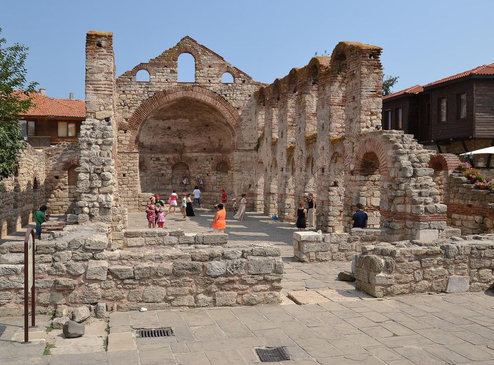 File:Church of Saint Sophia in Nesebar (by Pudelek).JPG - Wikipedia