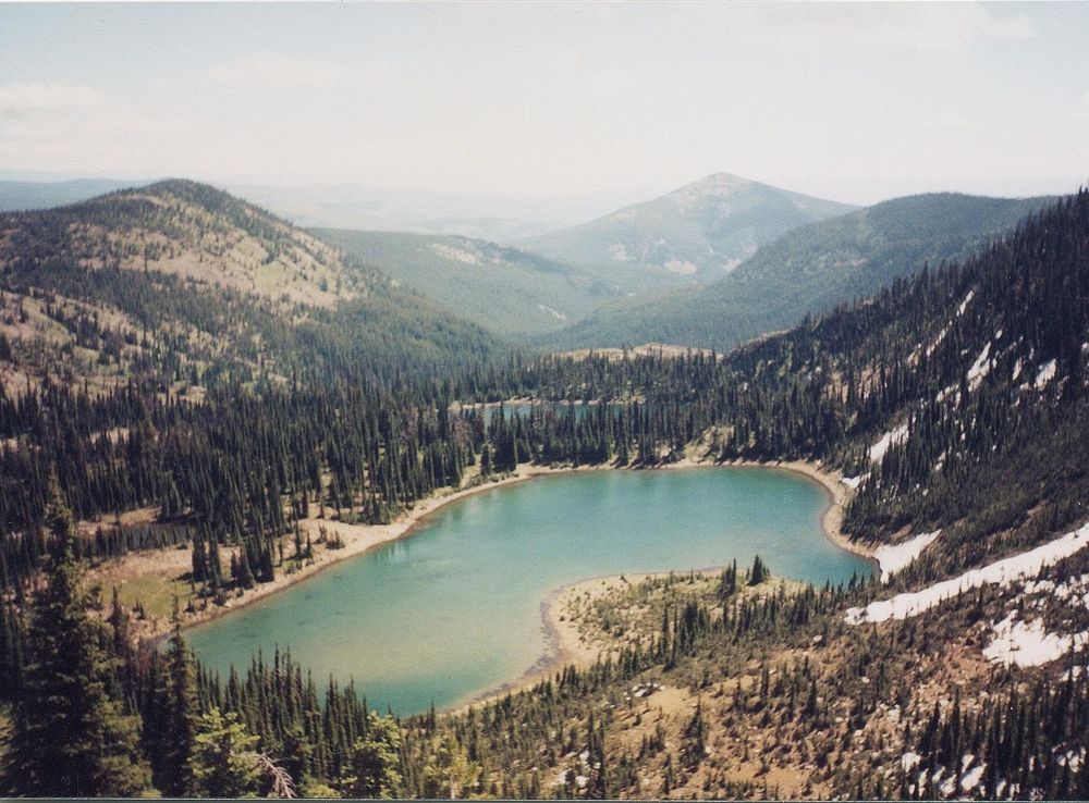 File:RattlesnakeMtnlake.jpg - Wikimedia Commons