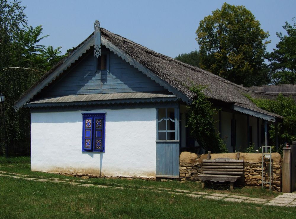 File:Bucharest - Village Museum 6.JPG - Wikimedia Commons