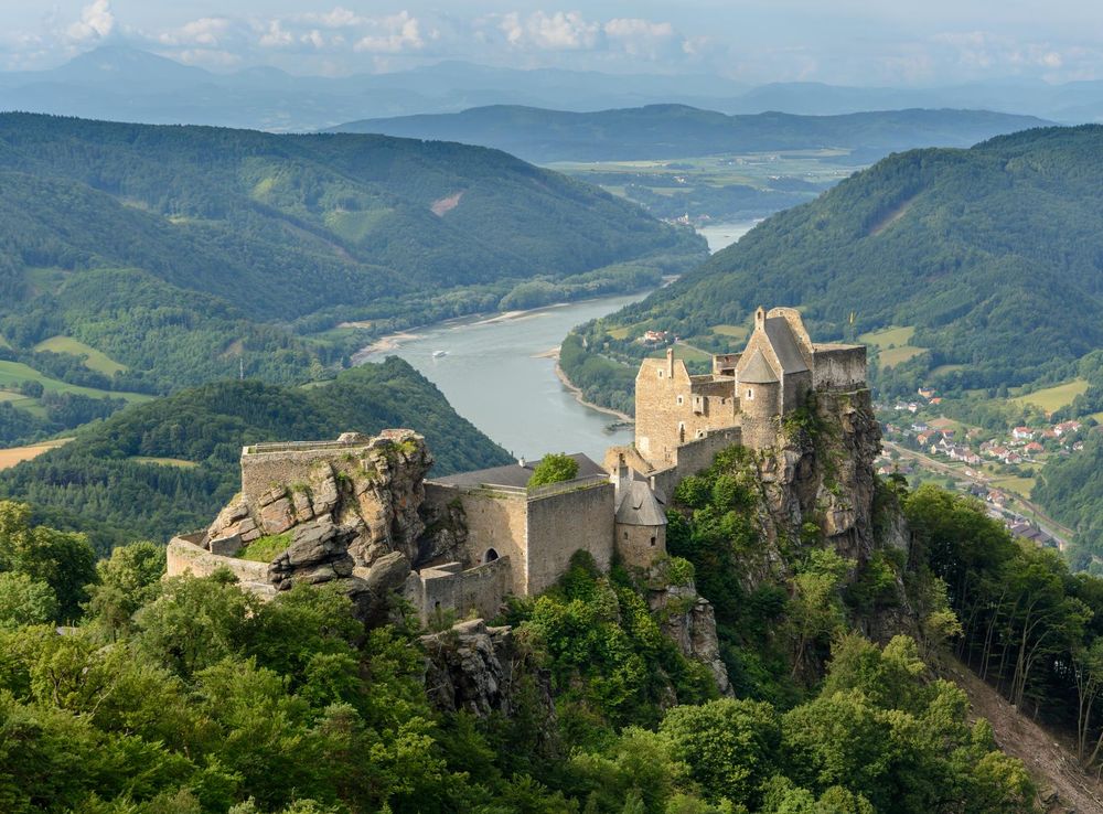Aggstein Castle - Wikipedia