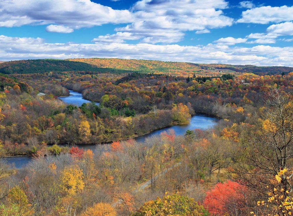 Free picture: landscape, nature, colorful, foliage, water, river, lake,  tree, mountain, autumn