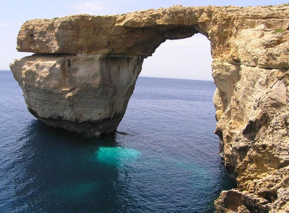 File:Azure Windownew.JPG - Wikimedia Commons