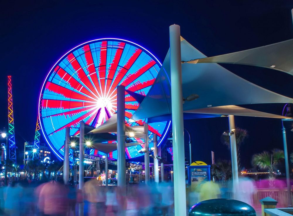 Skywheel Lighted up at night in Myrtle Beach, South Carolina image - Free  stock photo - Public Domain photo - CC0 Images