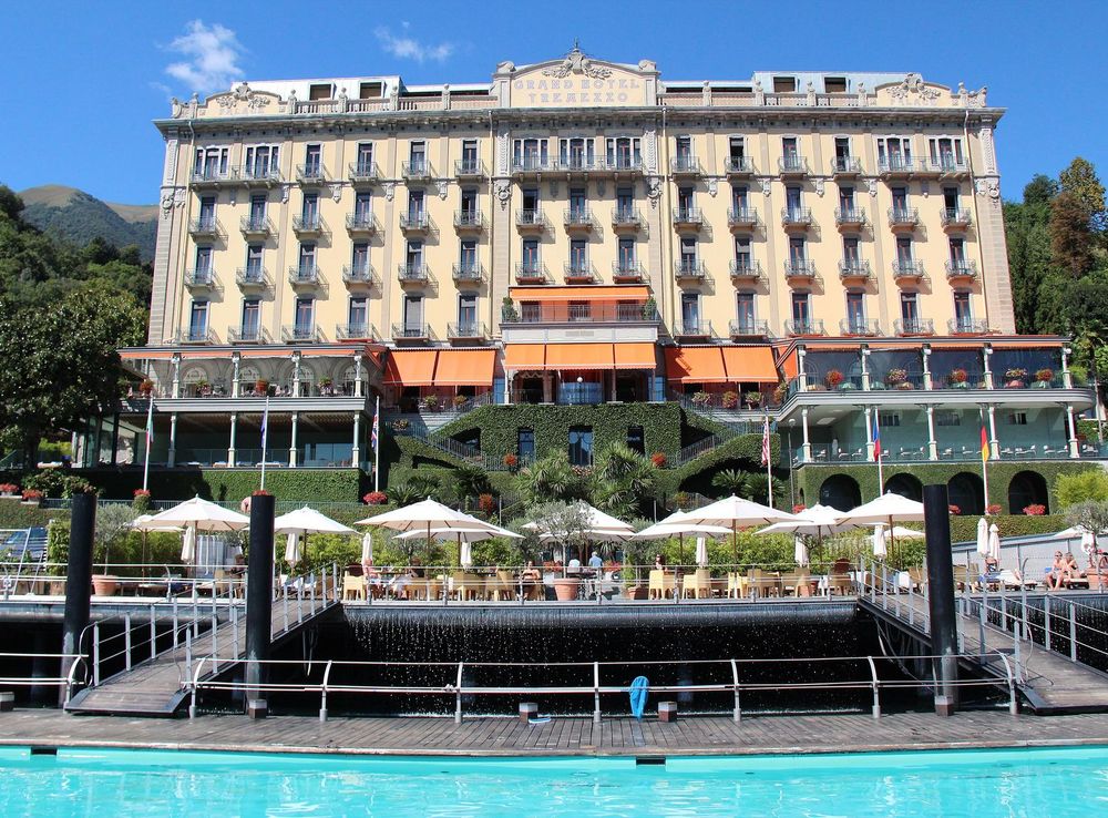 File:Grand Hotel Tremezzo on Lake Como (Lago di Como).JPG - Wikimedia  Commons
