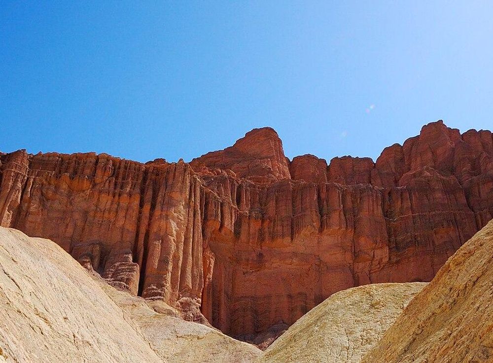 File:Red Cathedral(from Golden Canyon Trail).jpg - Wikimedia Commons