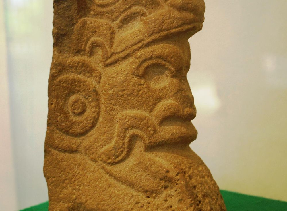 File:Artifact01CostaGrandeMus.JPG - Wikimedia Commons