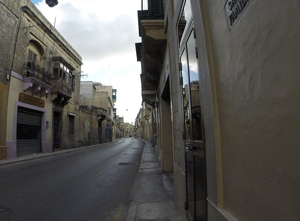 File:Saura, Triq Nikol Saura, Rabat, Malta - panoramio.jpg - Wikimedia  Commons