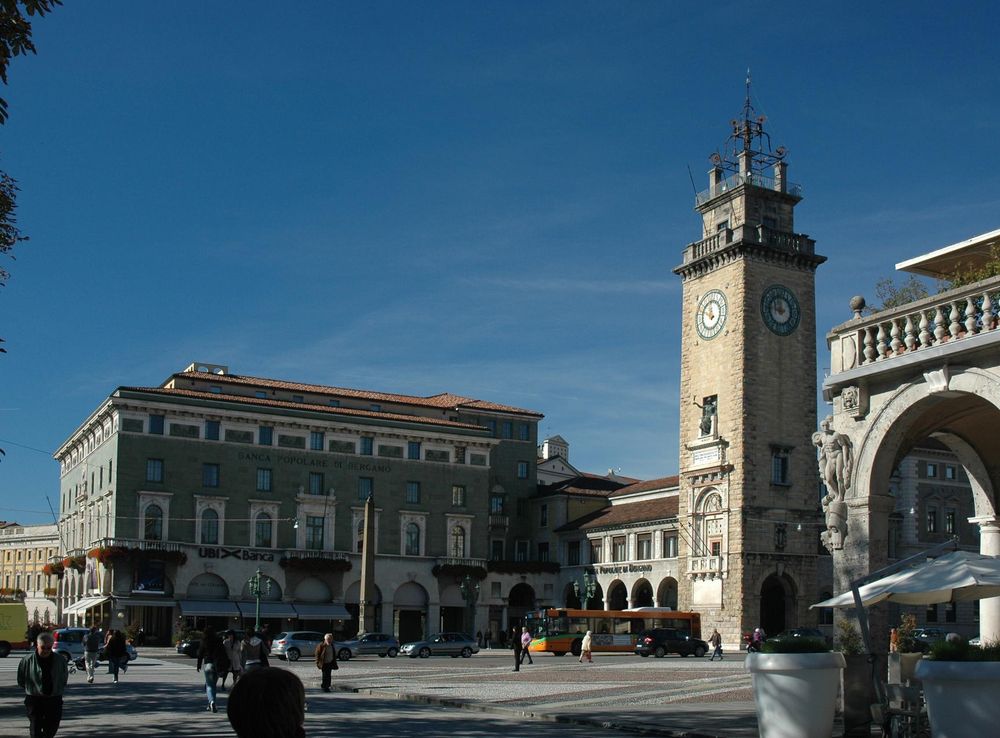 Soubor:Italia Bergamo 06.JPG – Wikipedie