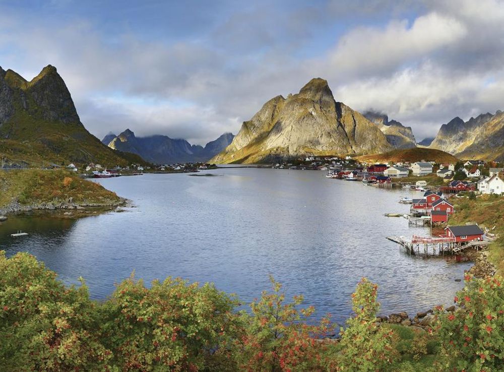 Fishing village - Wikipedia