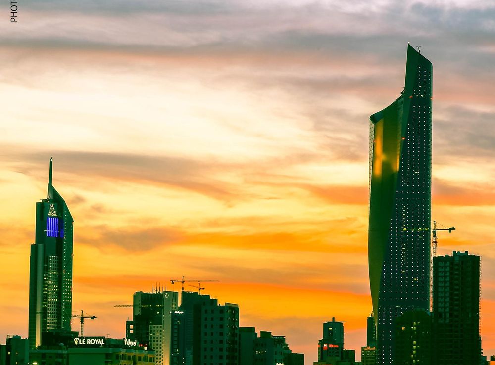 File:Kuwait Alhamra Tower (37472150).jpeg - Wikimedia Commons