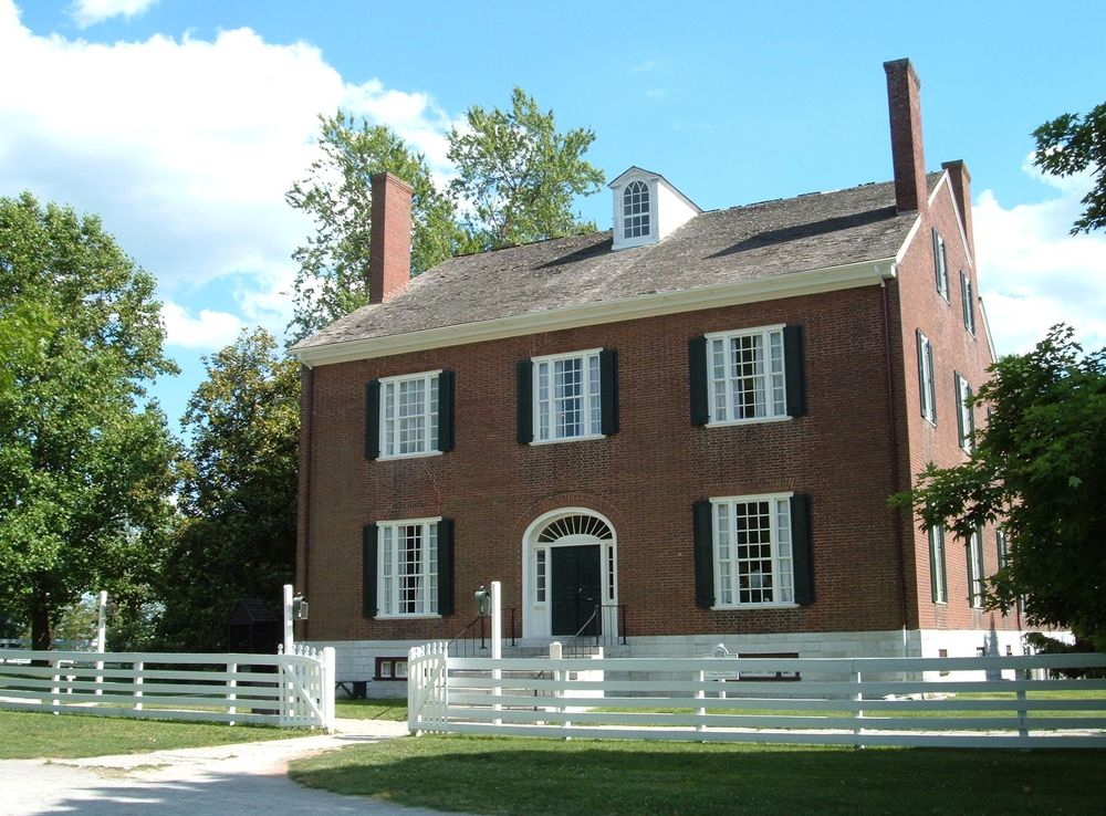 File:Shakertown Trustees House 2005-05-27.jpeg - Wikimedia Commons