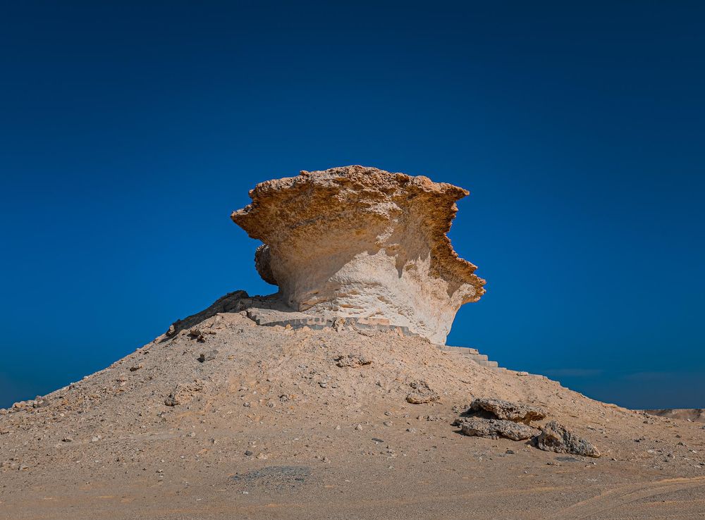 File:Ras brouq.jpg - Wikimedia Commons