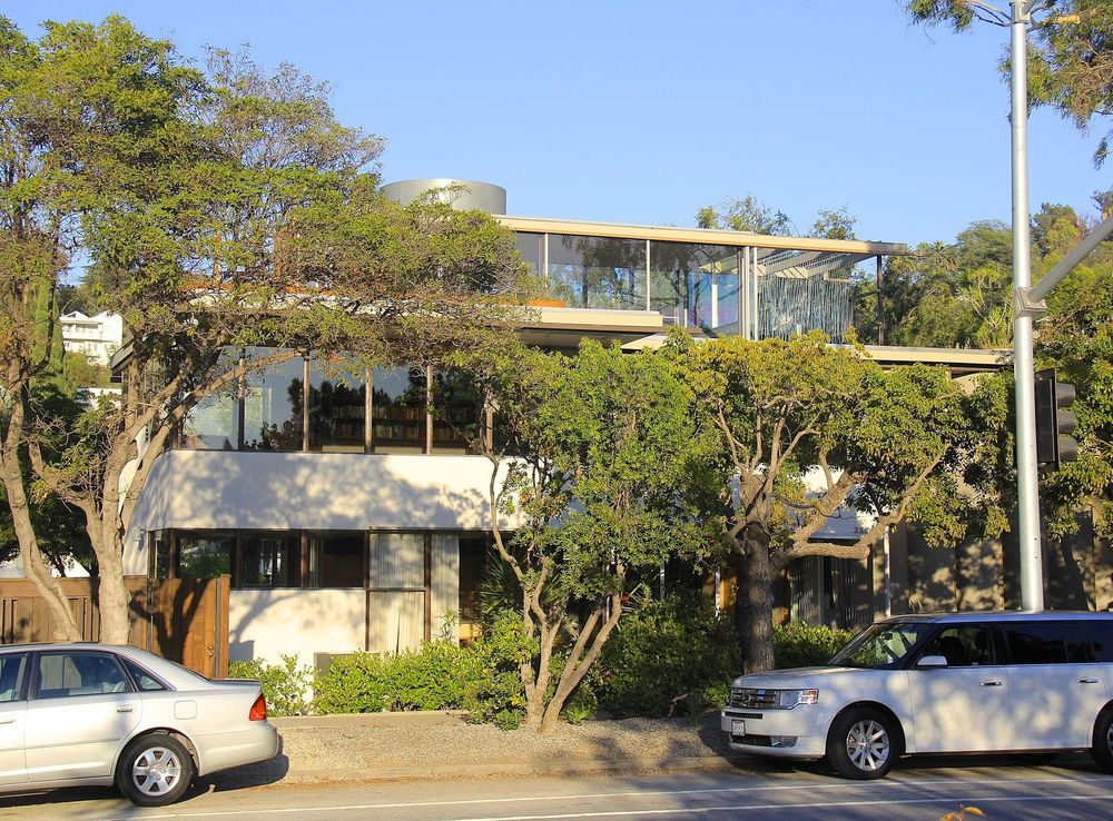 File:Richard and Dion Neutra VDL Research House II, 2300 Silver Lake Blvd. Silver  Lake.jpg - Wikimedia Commons
