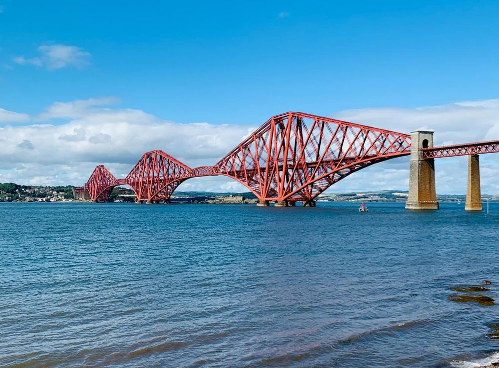 File:Forth Bridge 2022.jpg - Wikimedia Commons