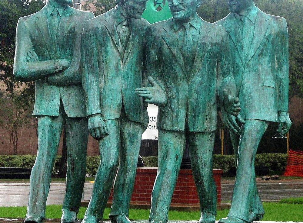 File:Men of Vision -- Energy Museum -- Beaumont, Texas.jpg - Wikimedia  Commons