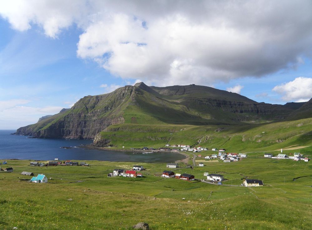 File:Famjin Suduroy Faroe Islands.JPG - Wikimedia Commons
