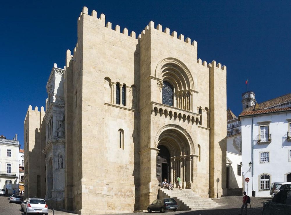 File:Coimbra Old Cathedral - Sé Velha de Coimbra.jpg - Wikimedia Commons