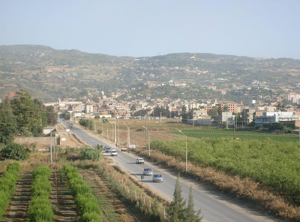 File:Meftah city, Blida Province (Algeria).jpg - Wikimedia Commons