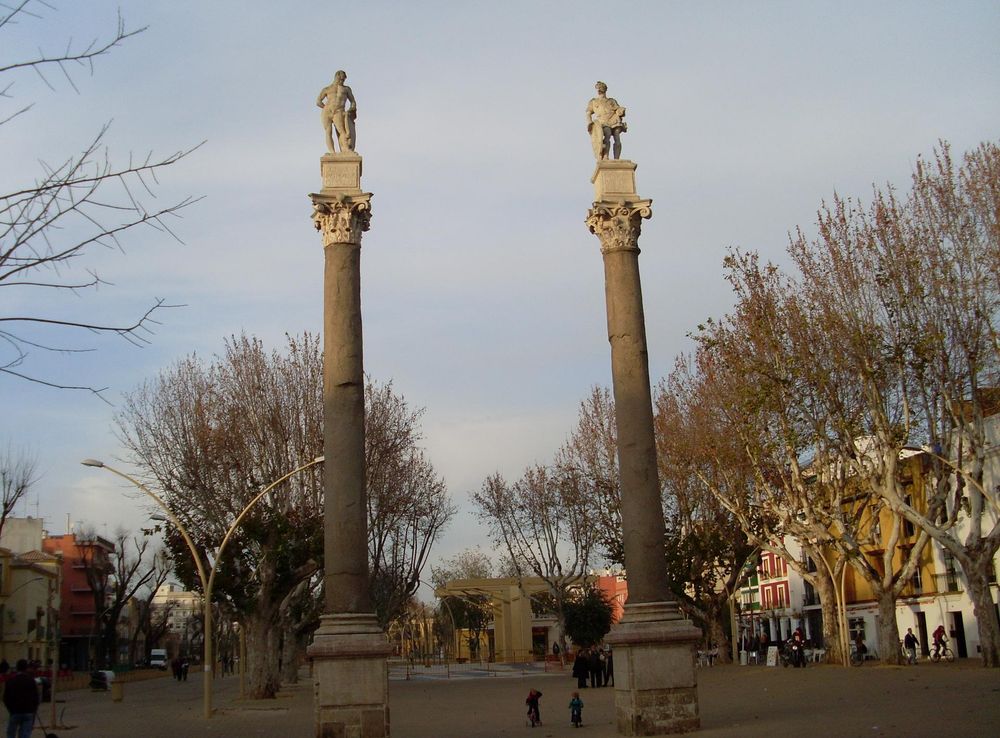 File:Alameda de Hércules.JPG - Wikipedia