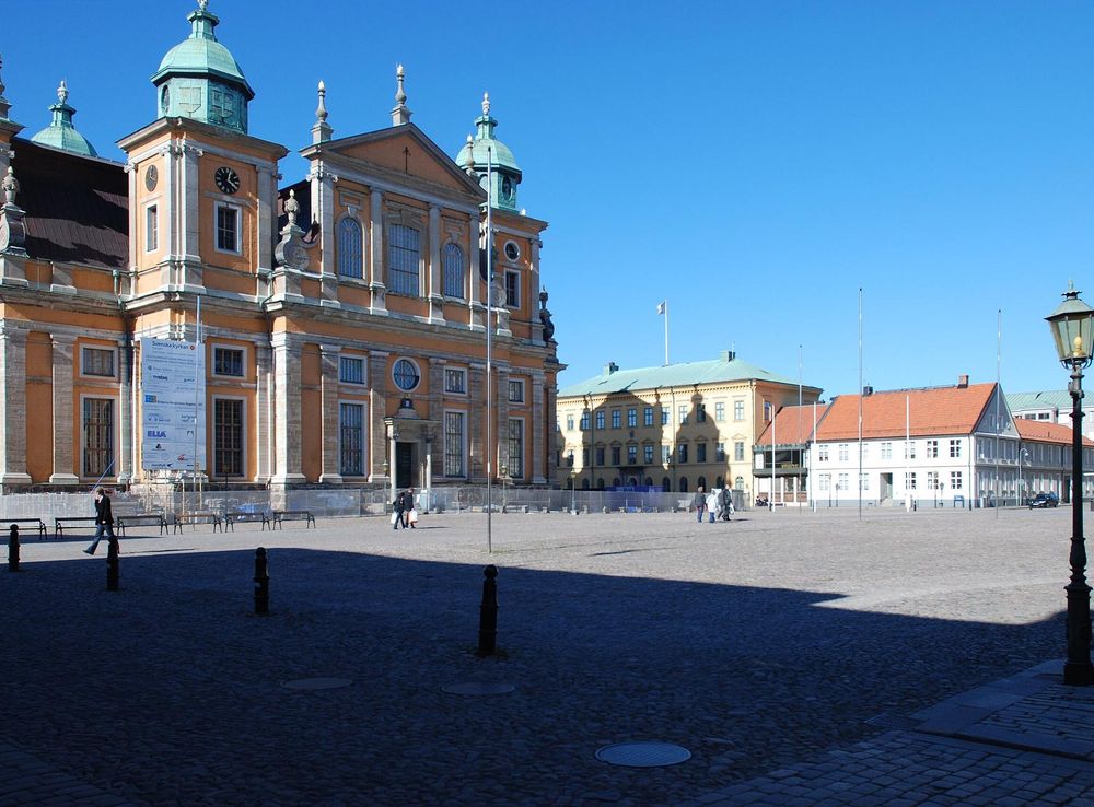File:Kalmar Stortorget 01.JPG - Wikimedia Commons