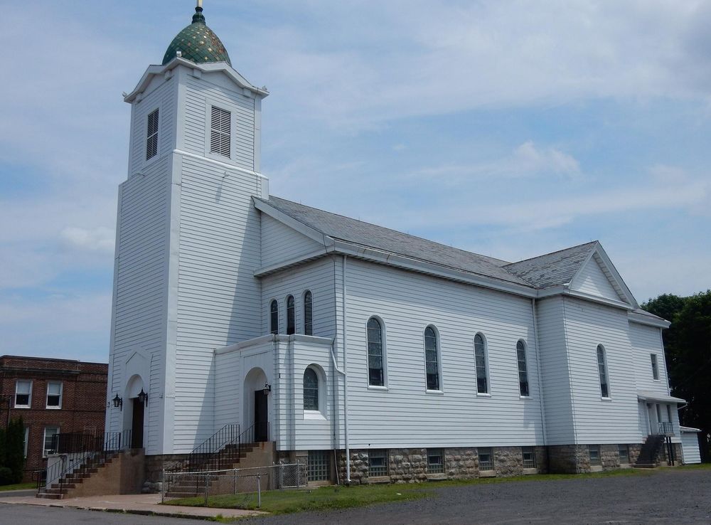 File:St Patricks Catholic Church, McAdoo PA.JPG - Wikimedia Commons