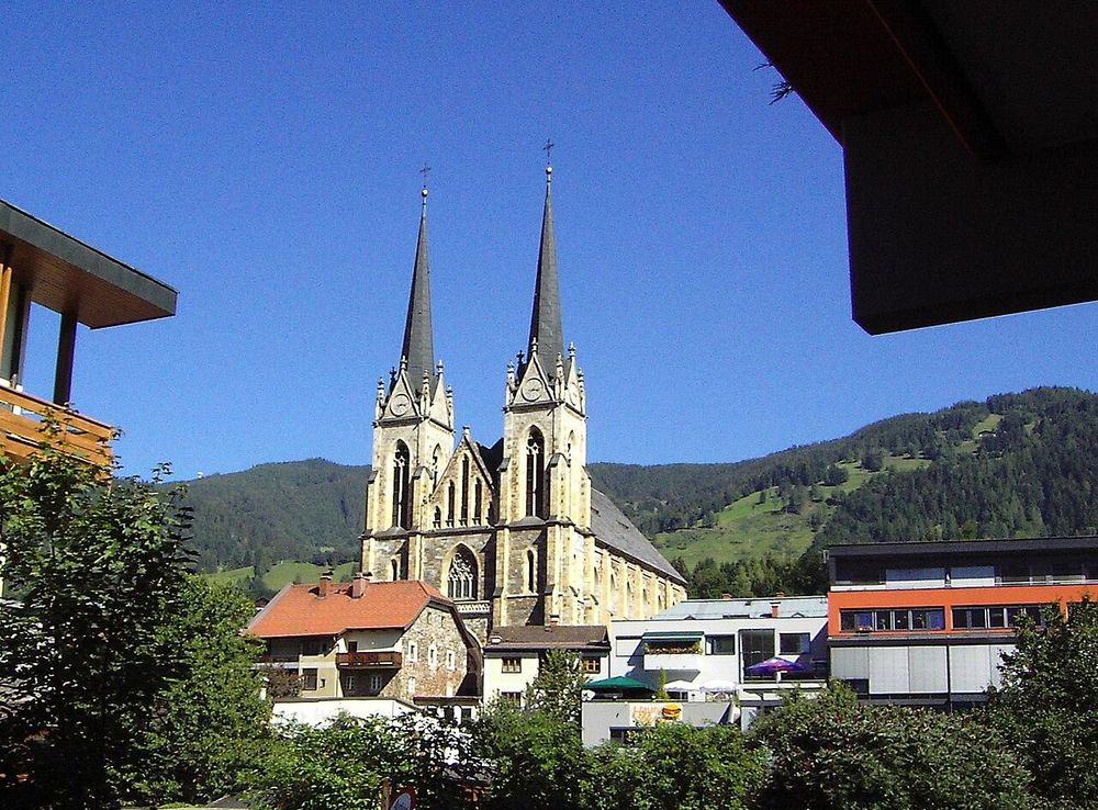 File:St Johann DomAussen.JPG - Wikipedia