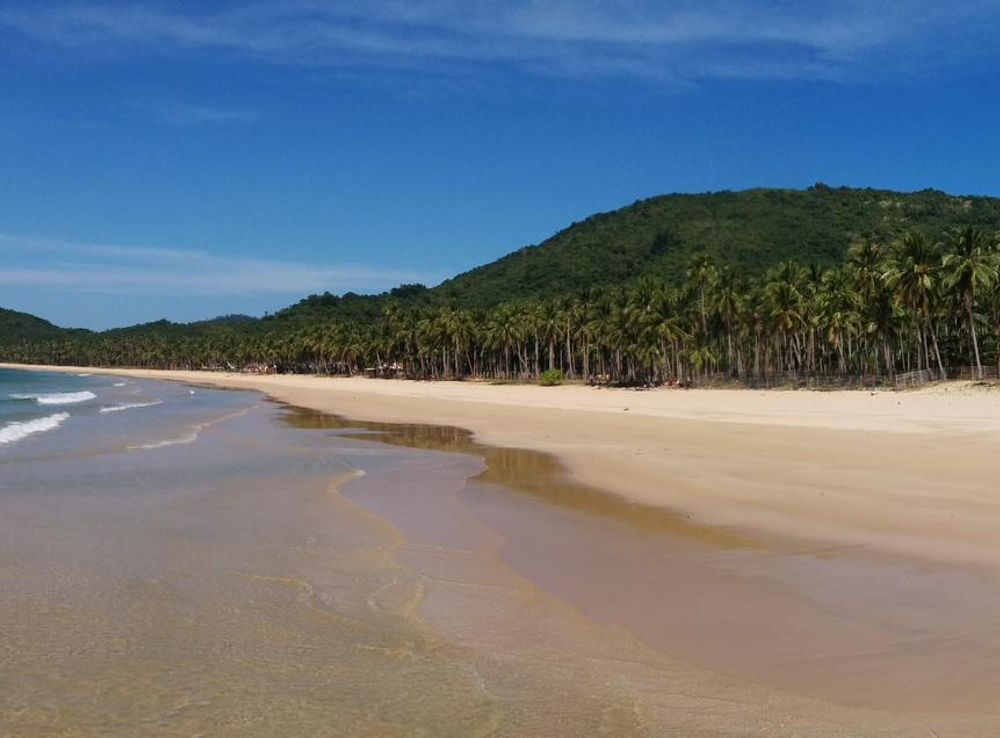 File:El Nido - Nacpan Beach.jpg - Wikimedia Commons