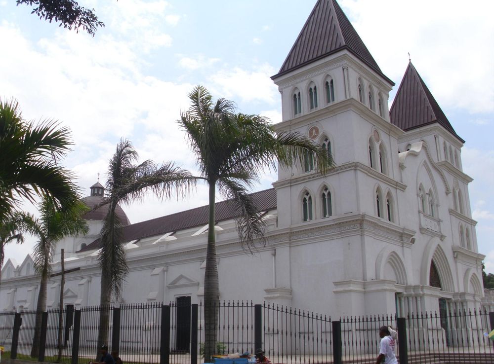 Datei:Catedral Santiago Apóstol-IMG 0136.JPG – Wikipedia